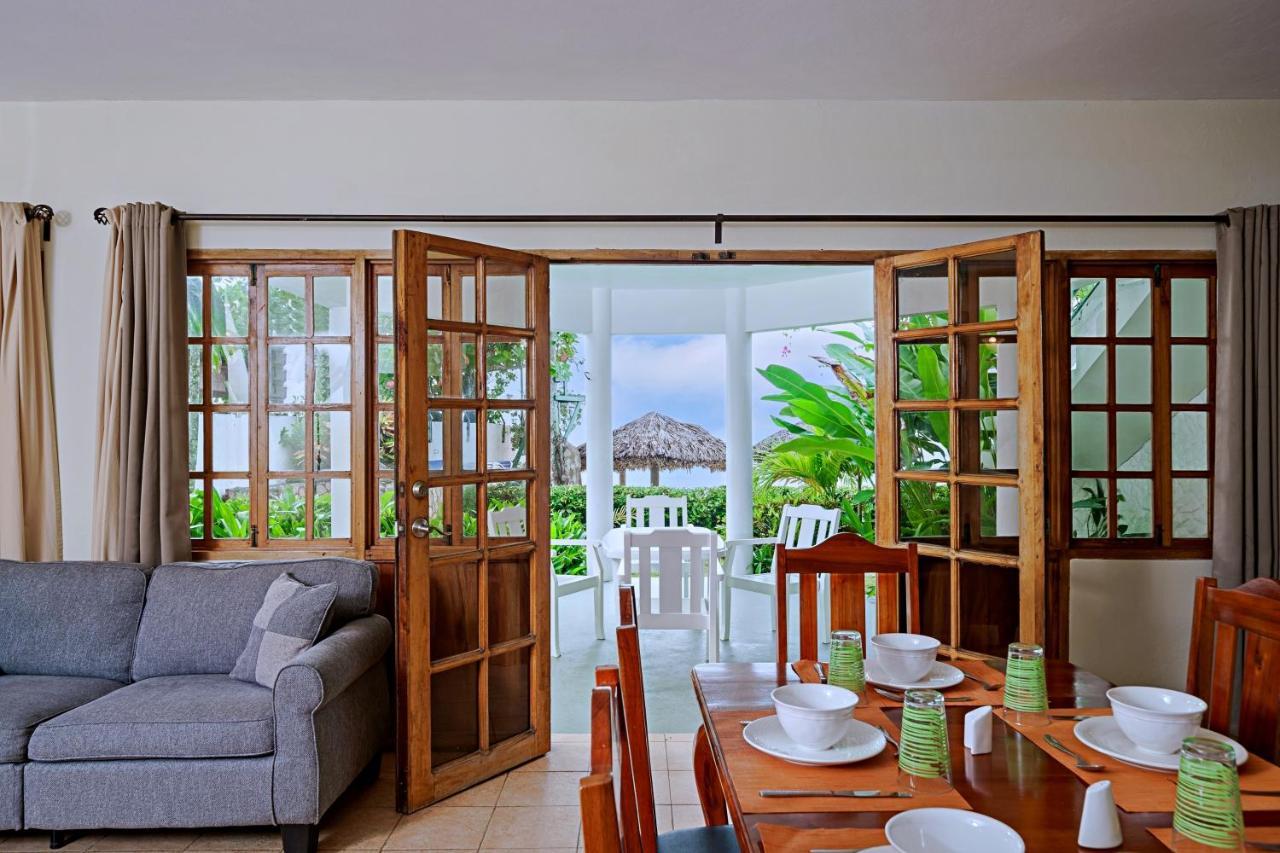 Beach House Condos, Hotel Negril