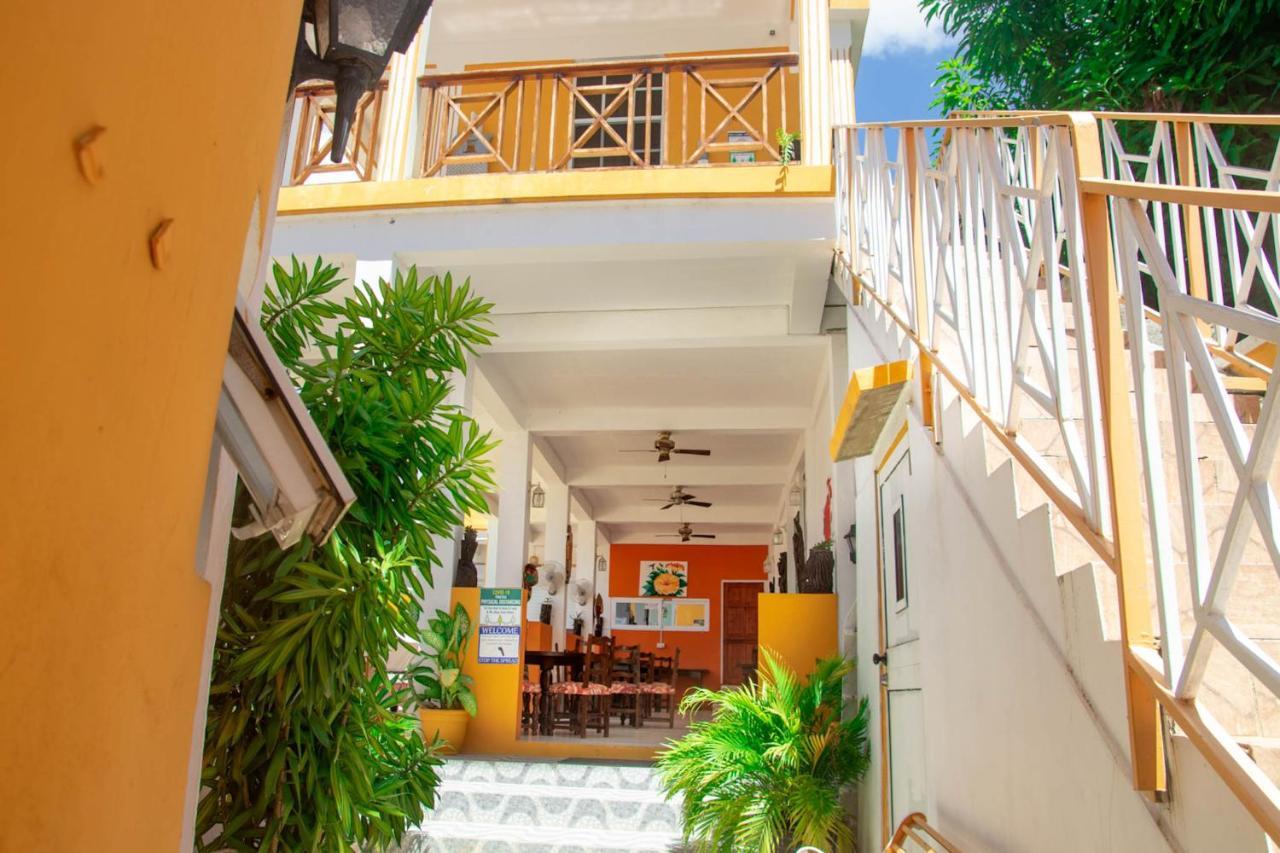 Bed & Breakfast St. 2*