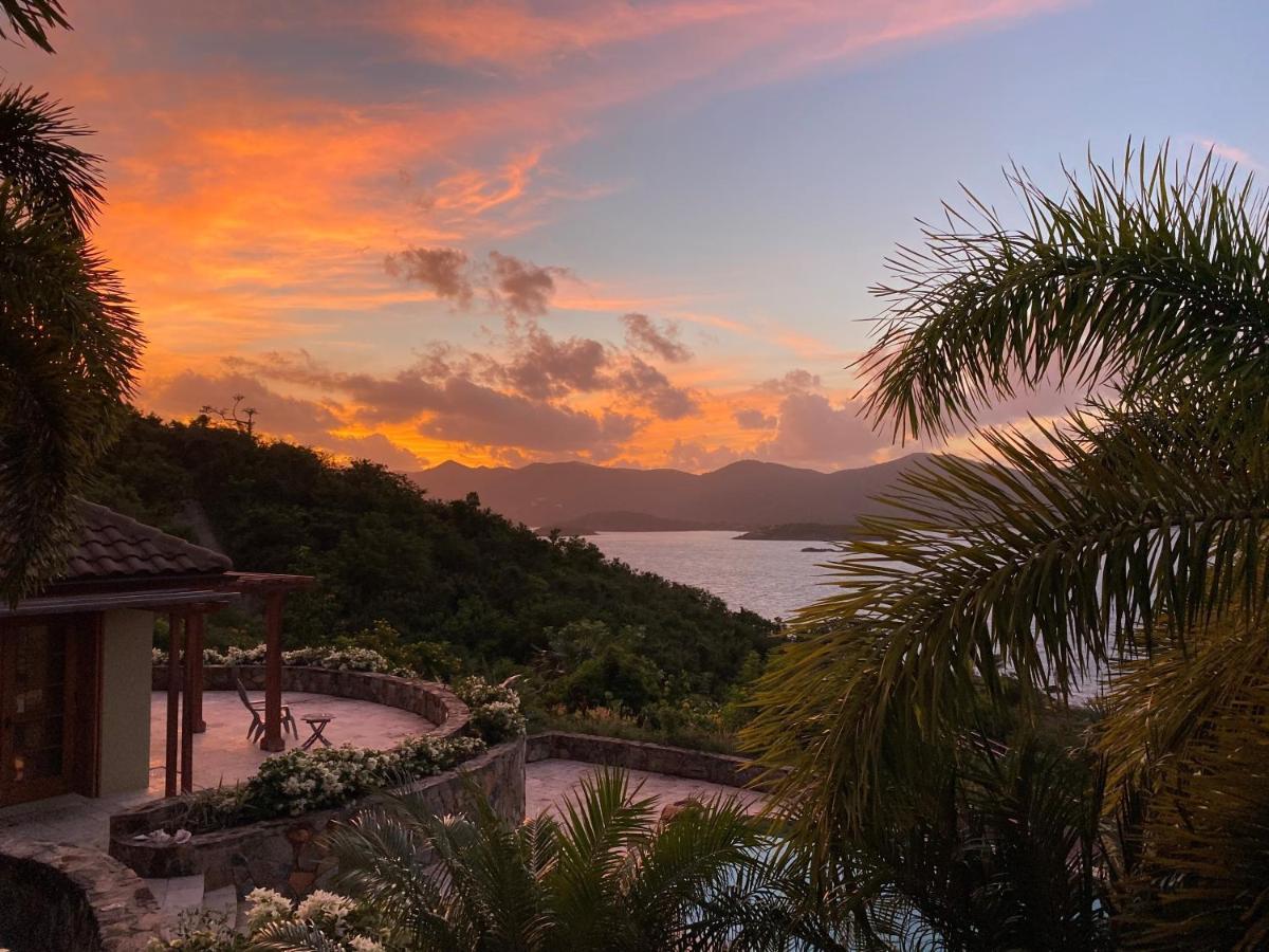 Resort Lovango And Club Cruz Bay