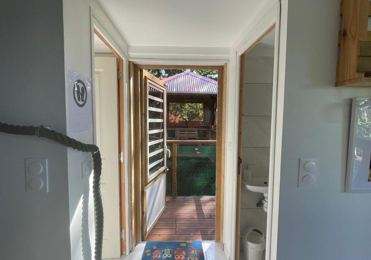 Ayounaka Chalet Bouillante