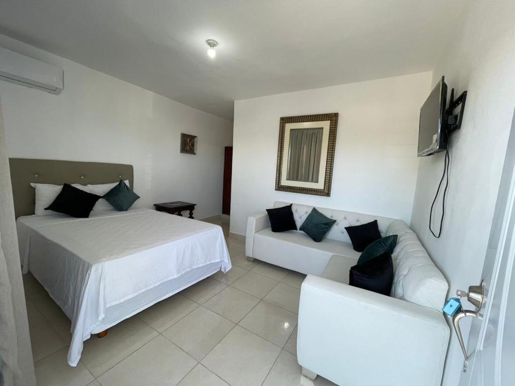 Hotel My