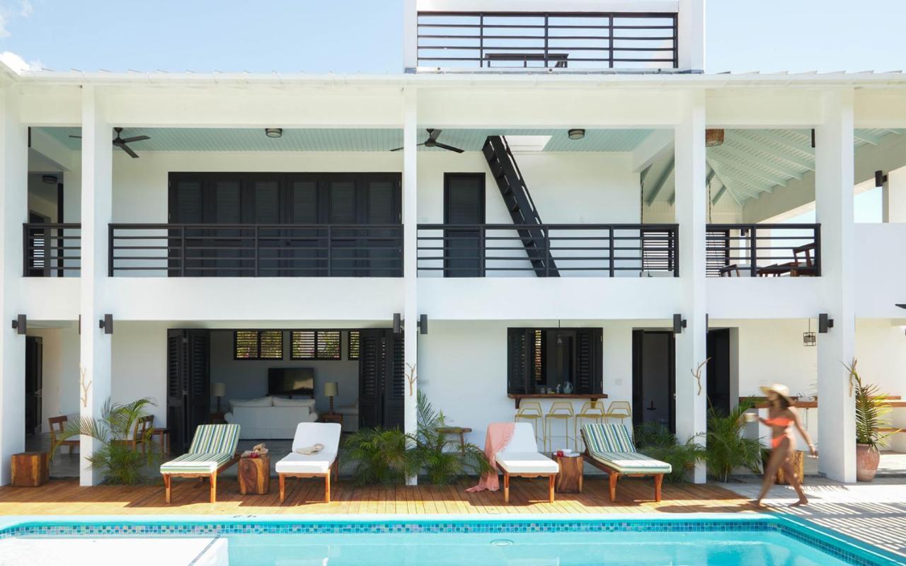 Jakes Hotel 3*