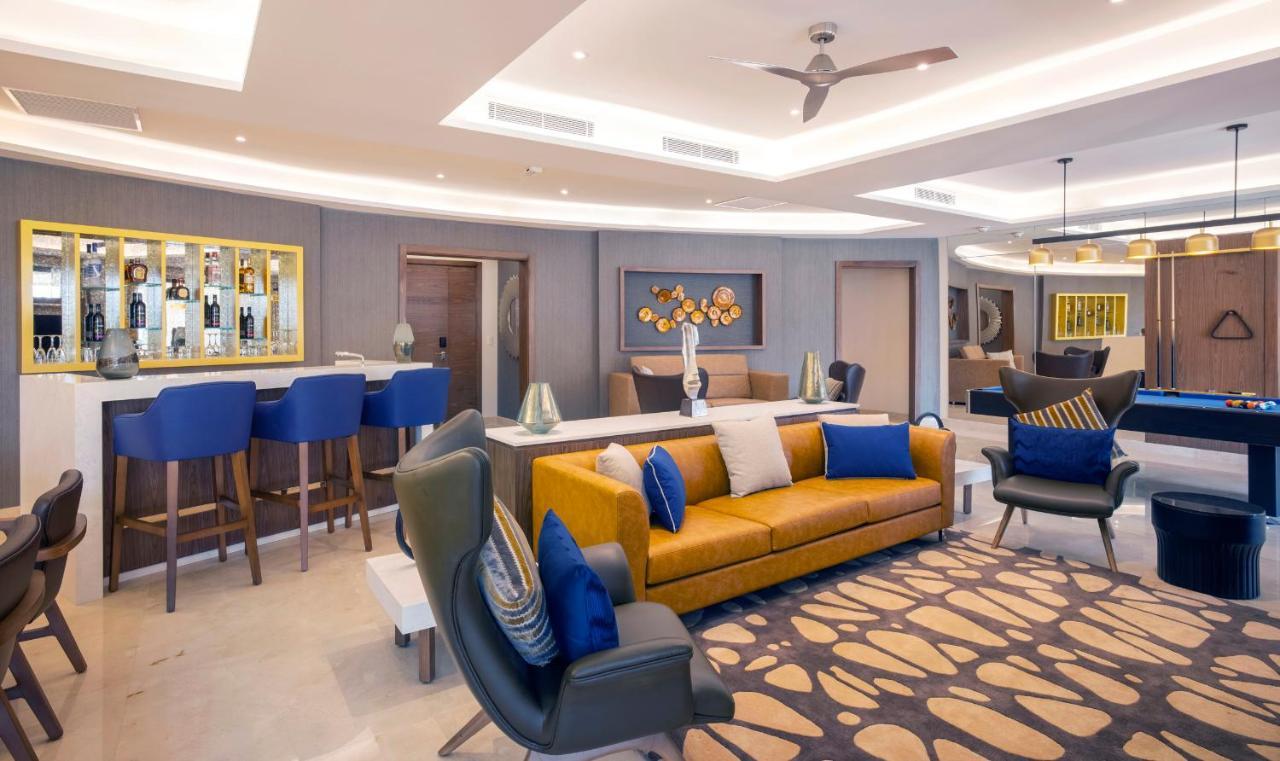Royalton Grenada, An Autograph Collection