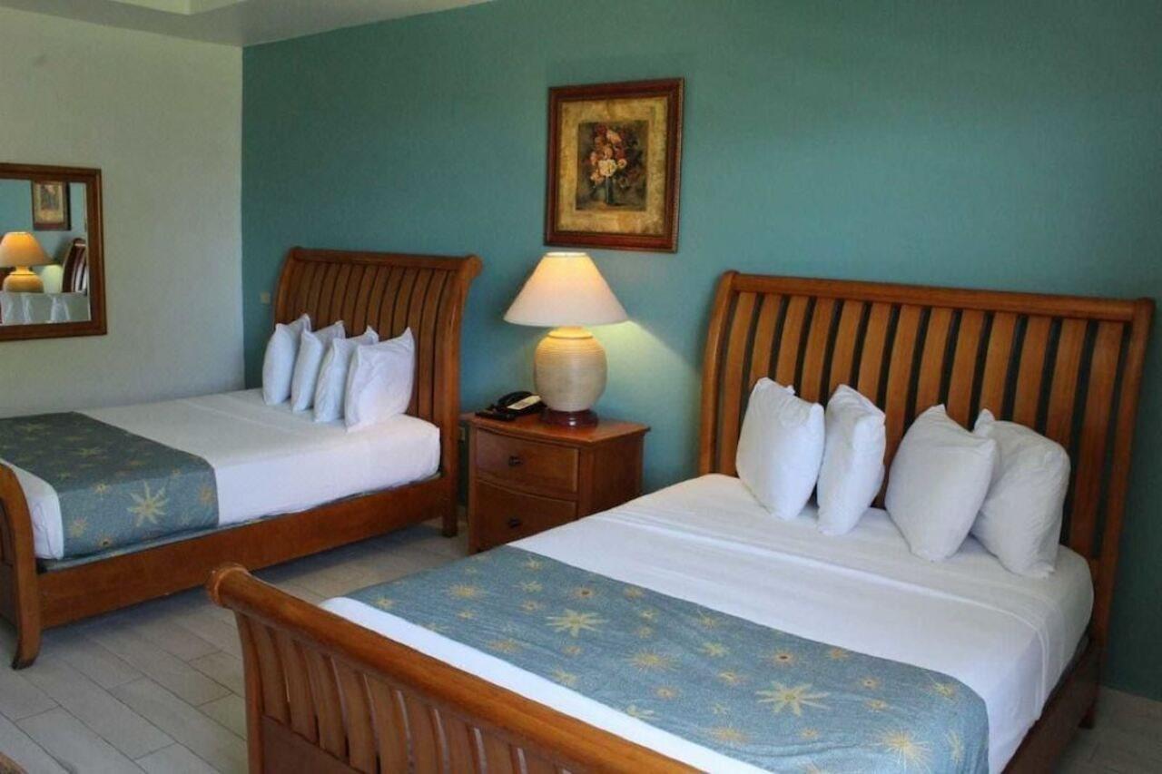 Fajardo Inn Resort 3*
