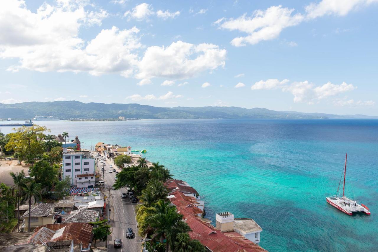 -montego Bay Club 3*