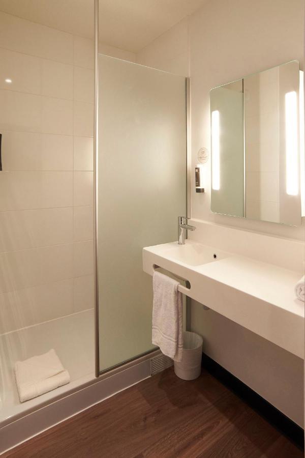 B&B Hotel Fort-De-France
