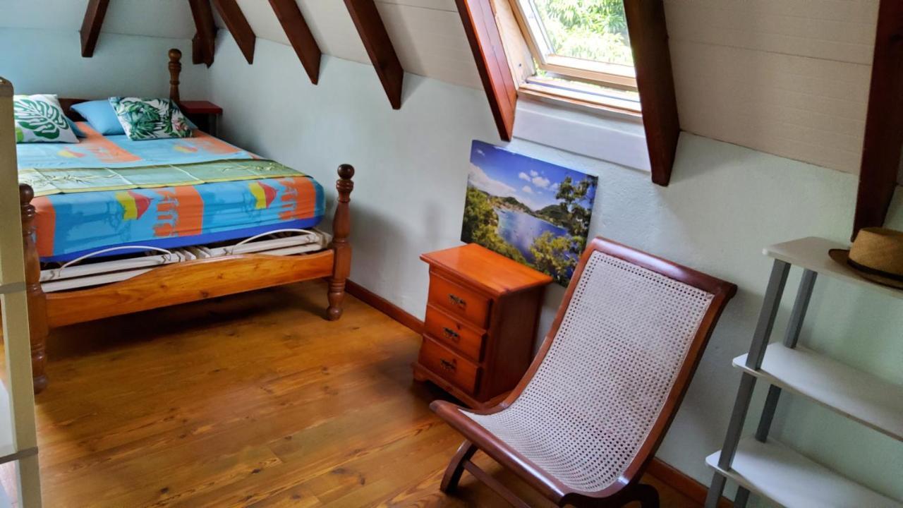 Appartement Les Bougainvilliers Vue Mer Guest house Saint-Claude