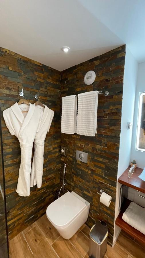 Vue & Rocher - Okavango Blue Apartment Le Diamant