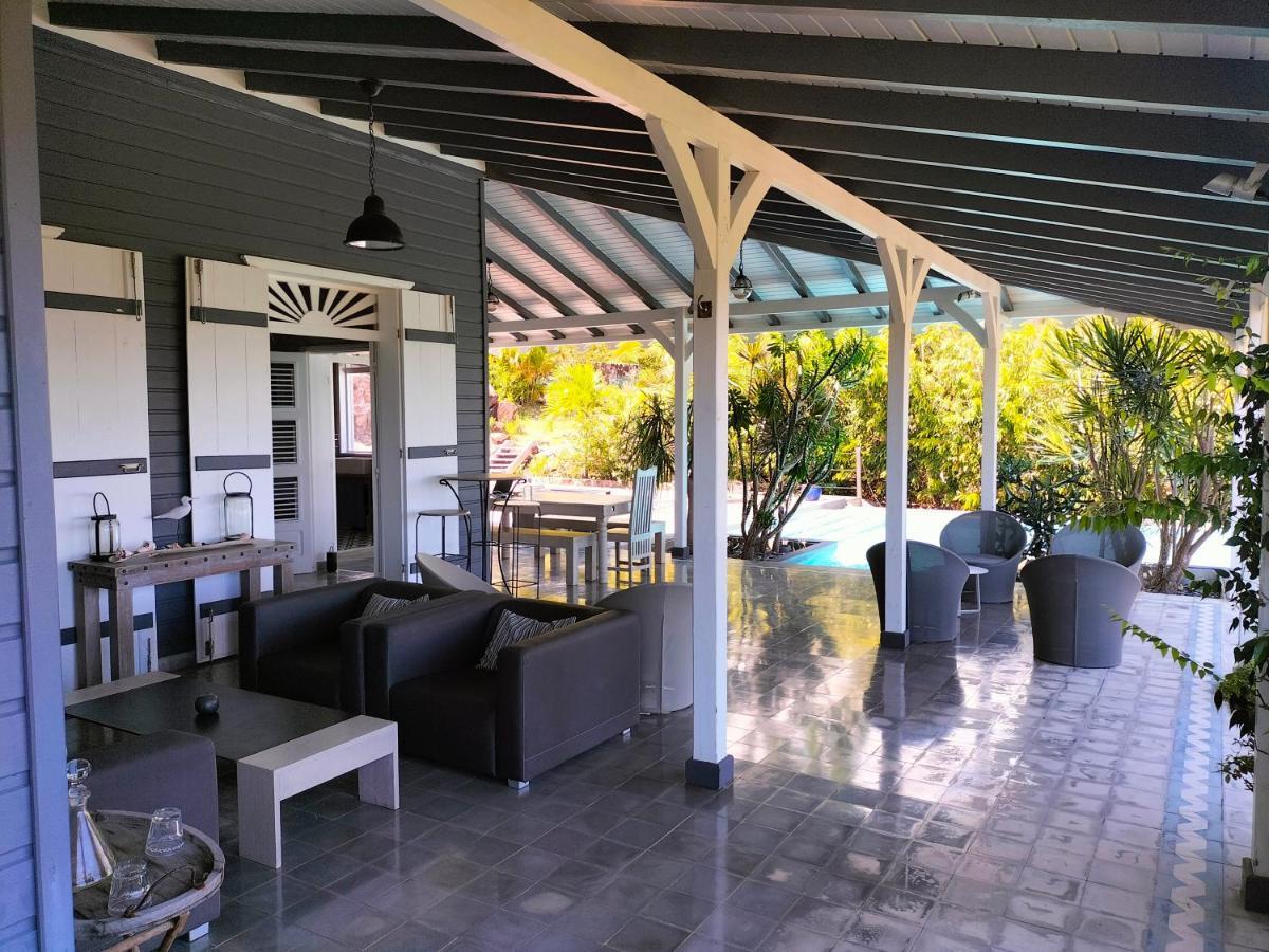 La Maison Bleue - Les Hauts De La Baie Holiday home Terre-de-Bas