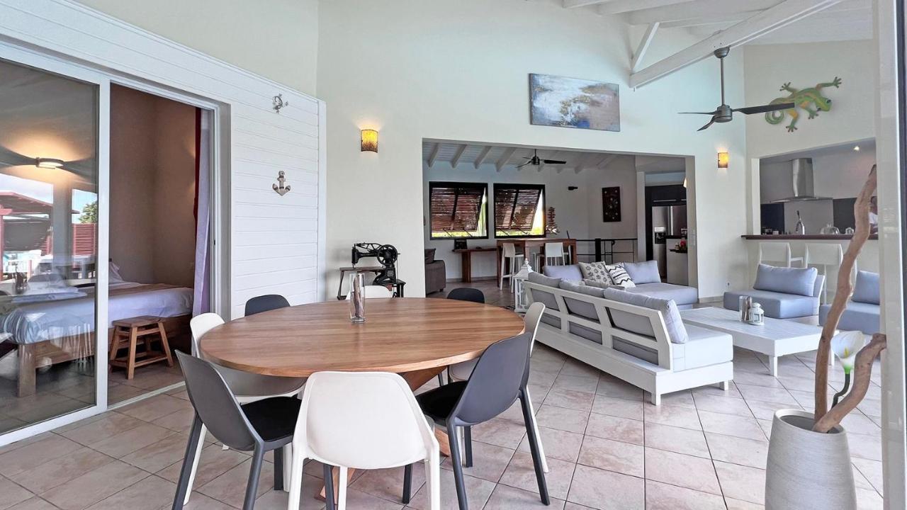 Wood Chic Villa *