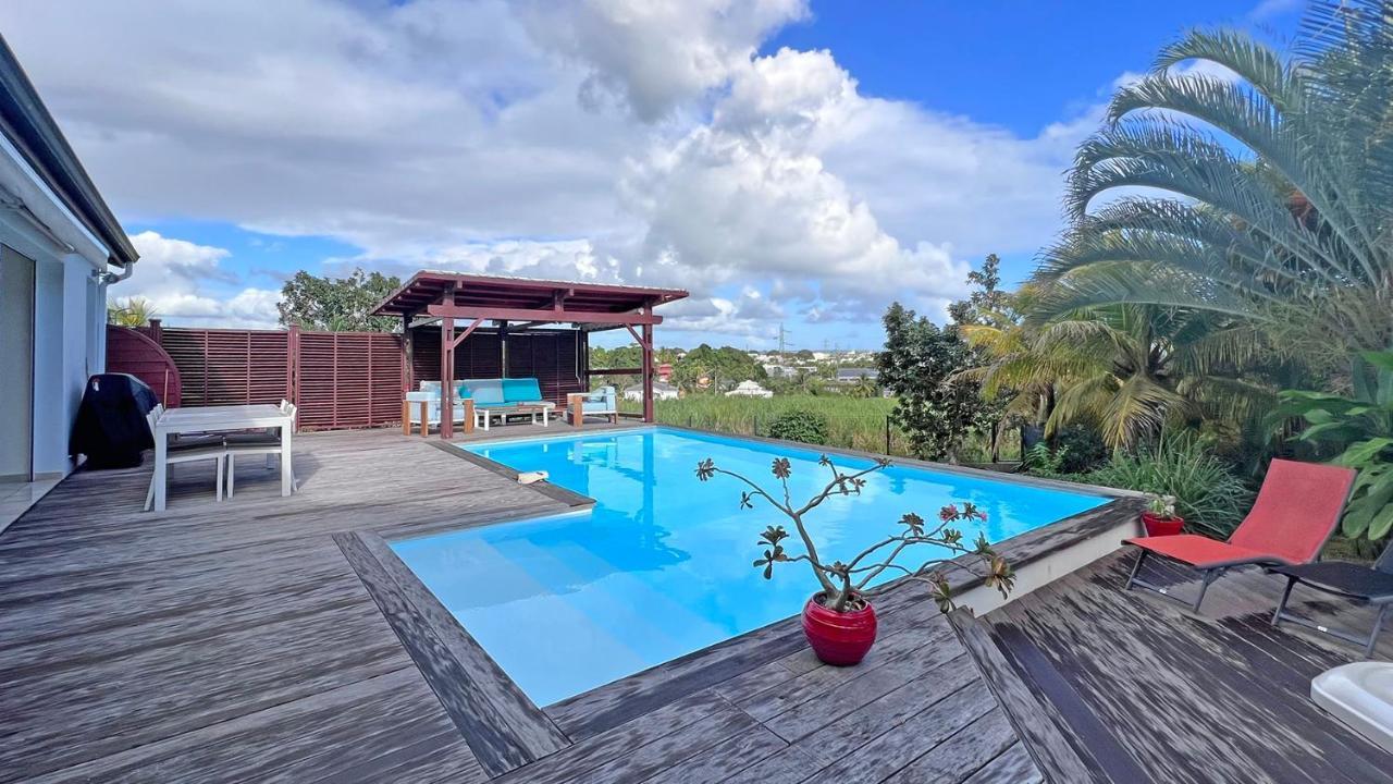 Wood Chic Villa