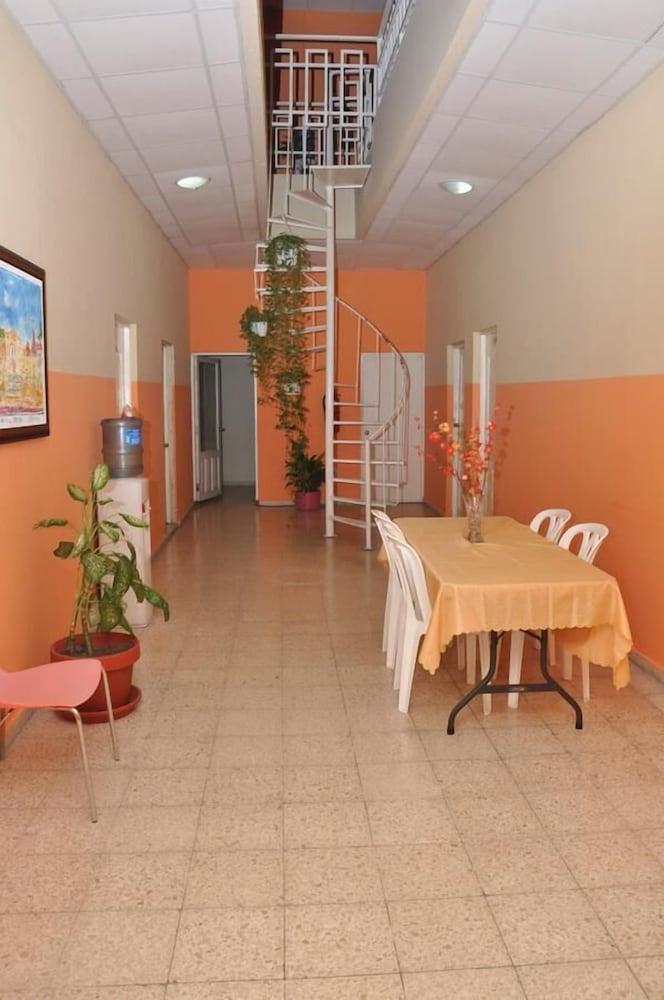 Albergue Colonial Blanco Santo Domingo