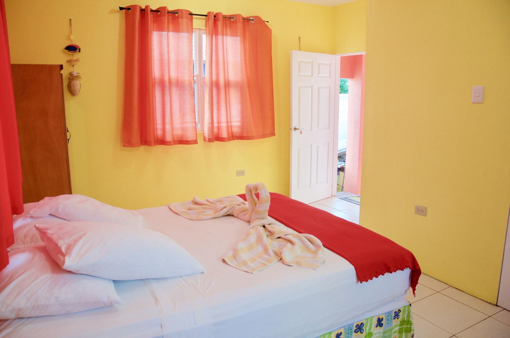 Casa de hóspedes Fish Tobago 4*