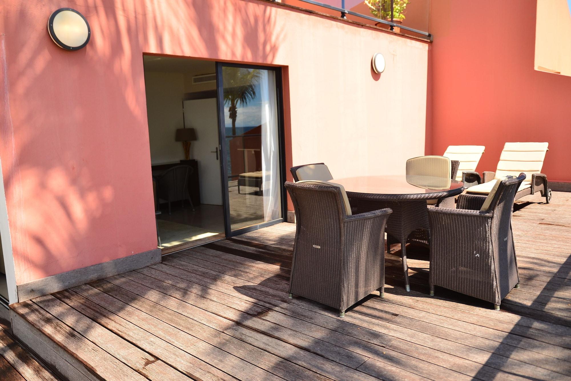 Fleur D'epee Hotel