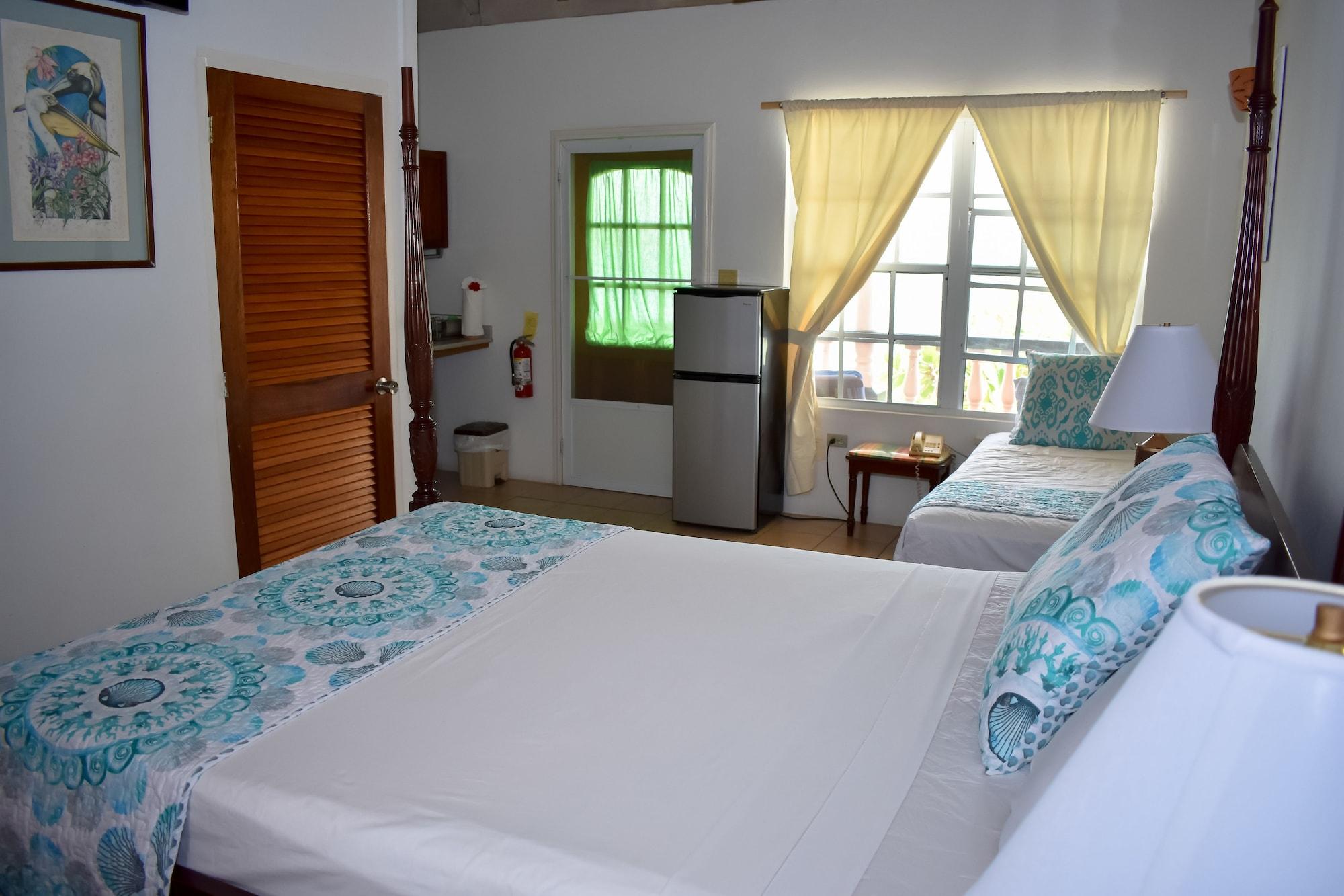 The Catamaran Hotel 3*