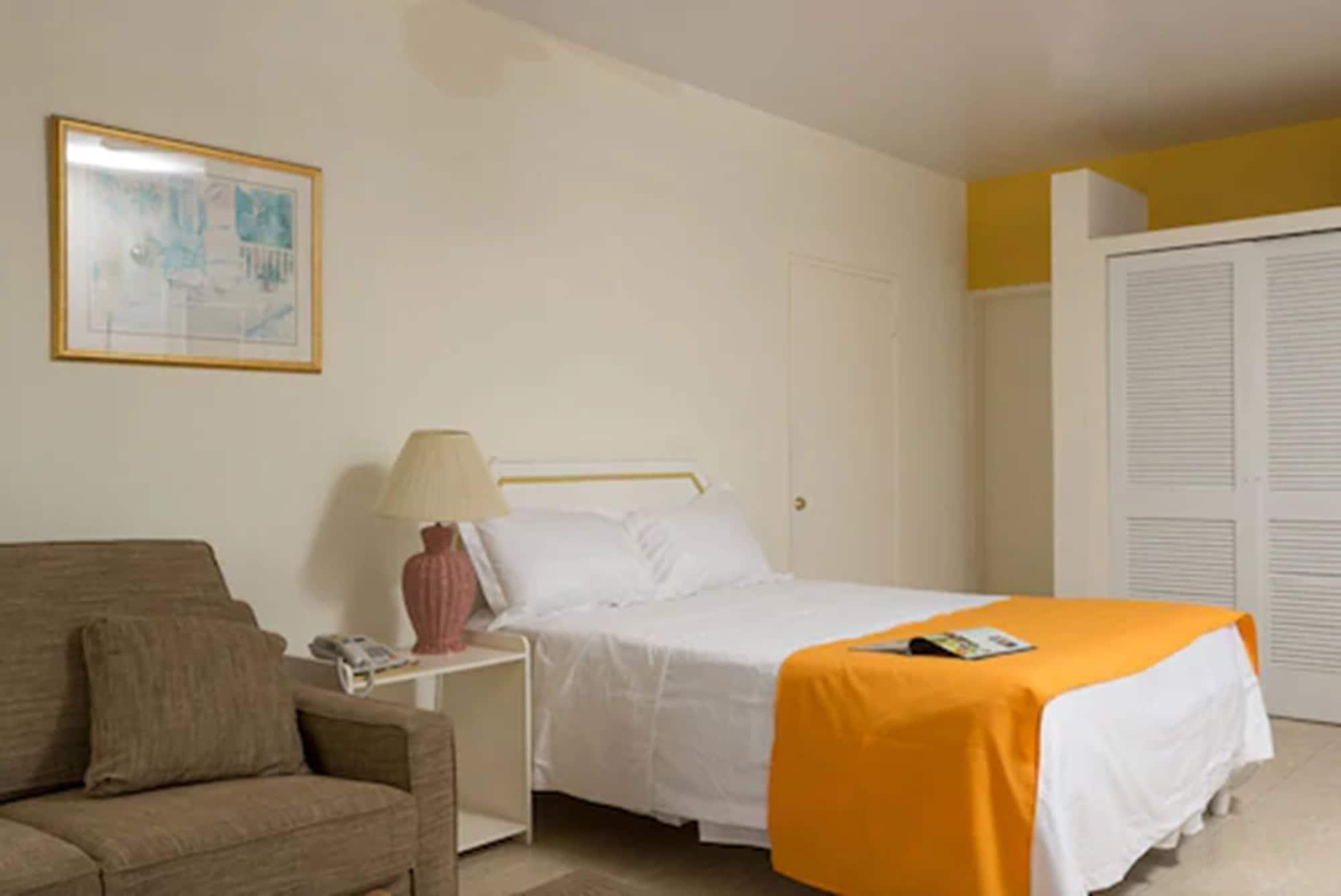 Bird Rock Hotel Basseterre