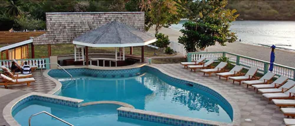 Resort Kalinago 4*
