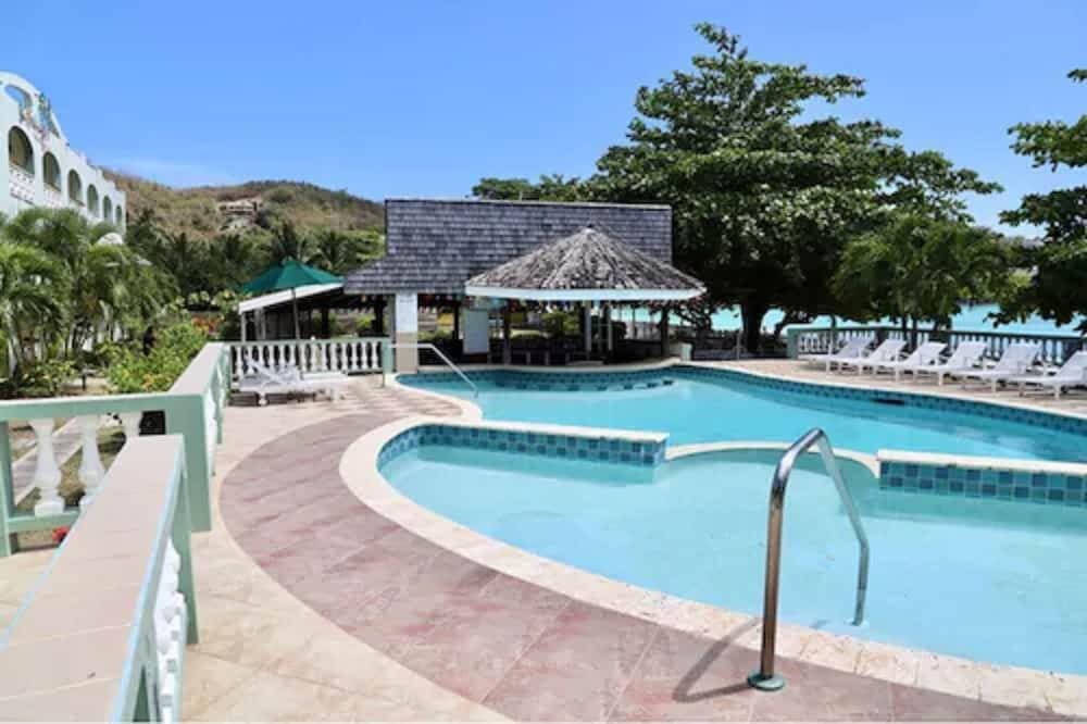 Resort Kalinago