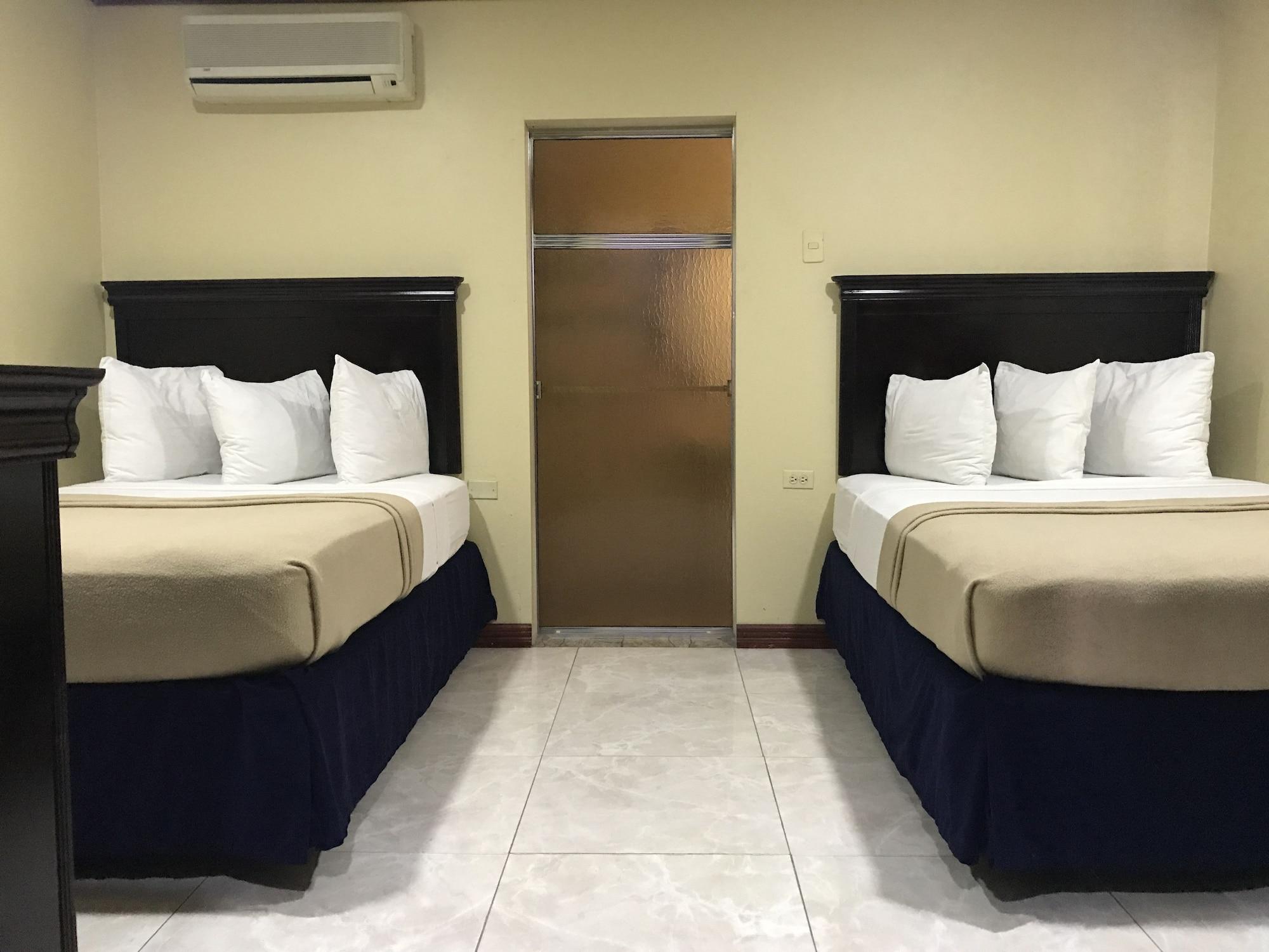 Hotel Airport 2*