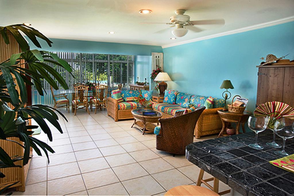 Crystal Cove By Antilles Hotel 2*