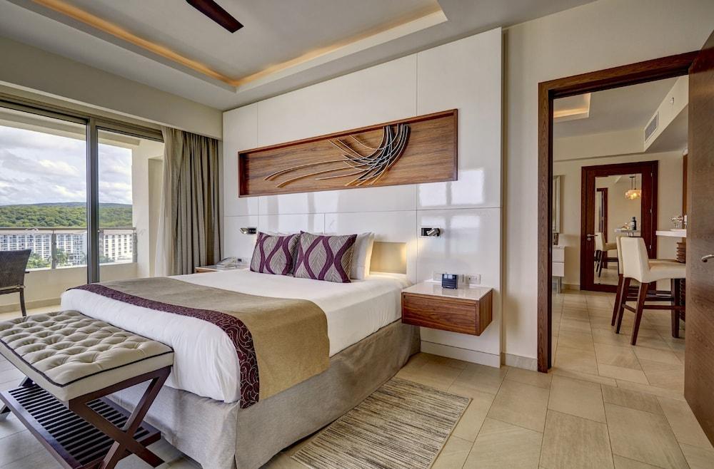 Royalton Blue Waters Montego Bay, An Autograph Collection 5*