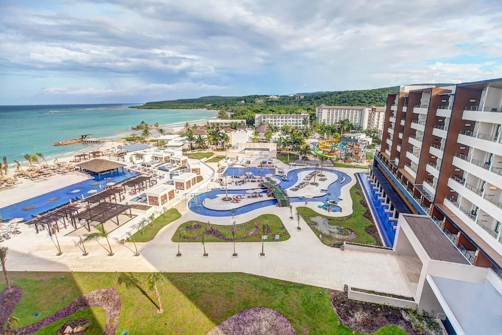 Royalton Blue Waters Montego Bay, An Autograph Collection Resort Falmouth