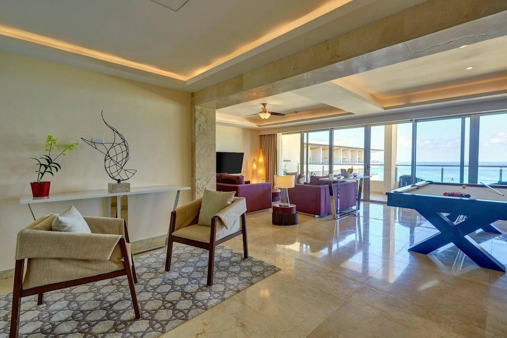 Royalton Blue Waters Montego Bay, An Autograph Collection Resort Falmouth
