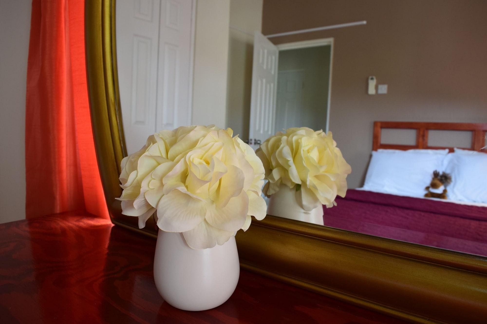 Hotel Laurena 2*