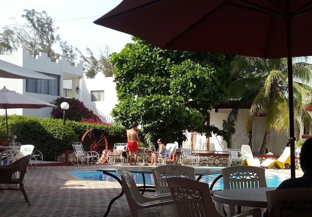 Hotel Habitation