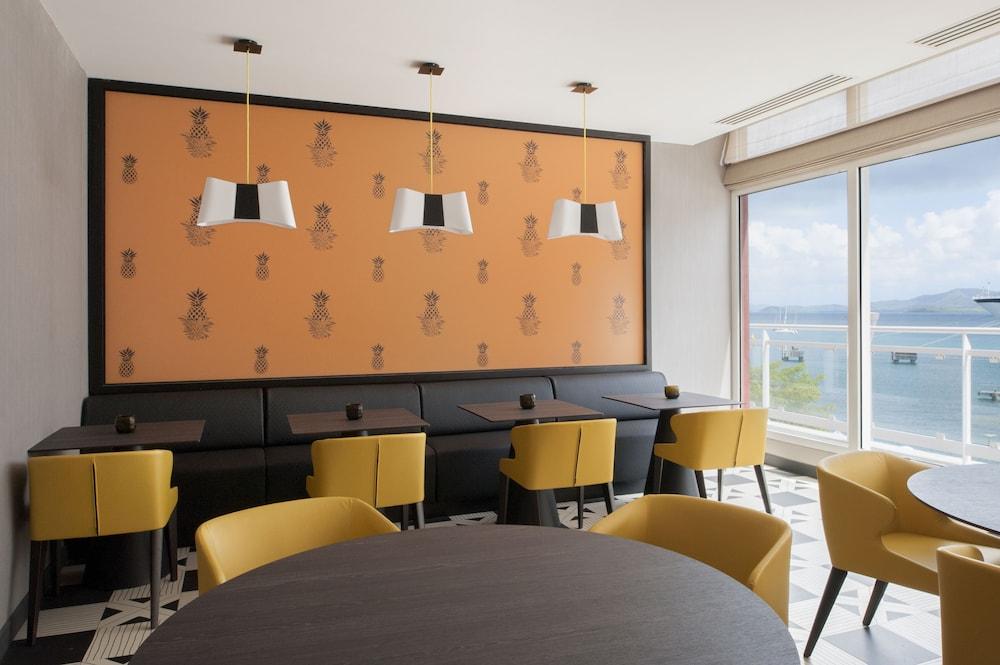 Simon Hotel