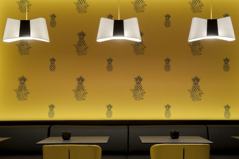 Simon Hotel 4*