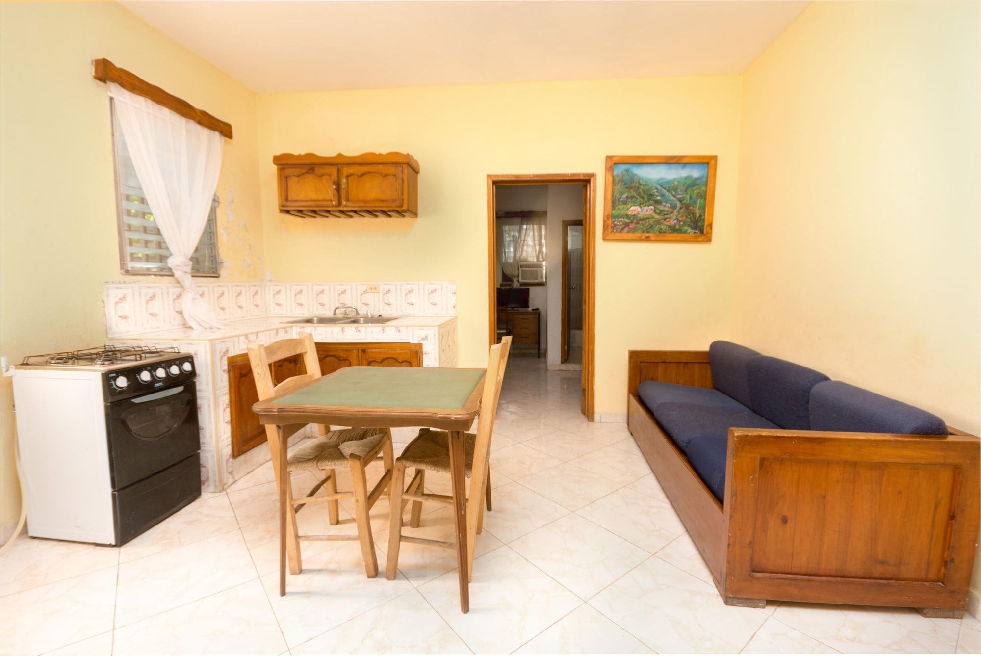 Pacot Breeze Hotel Aparthotel Musseau