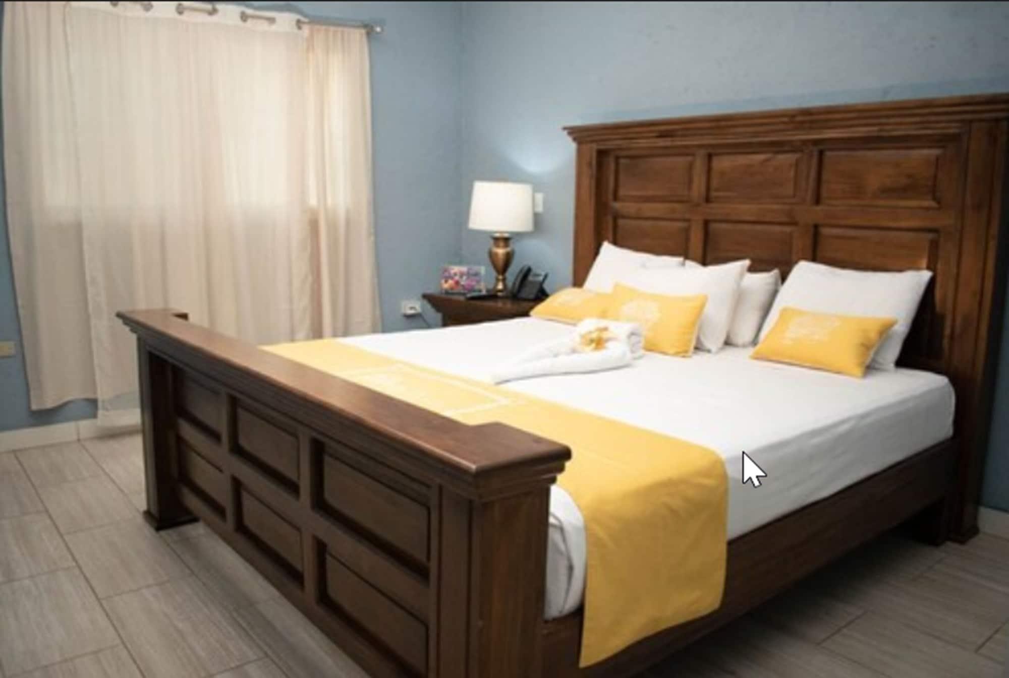 Cana Hotel Cap-Haitien