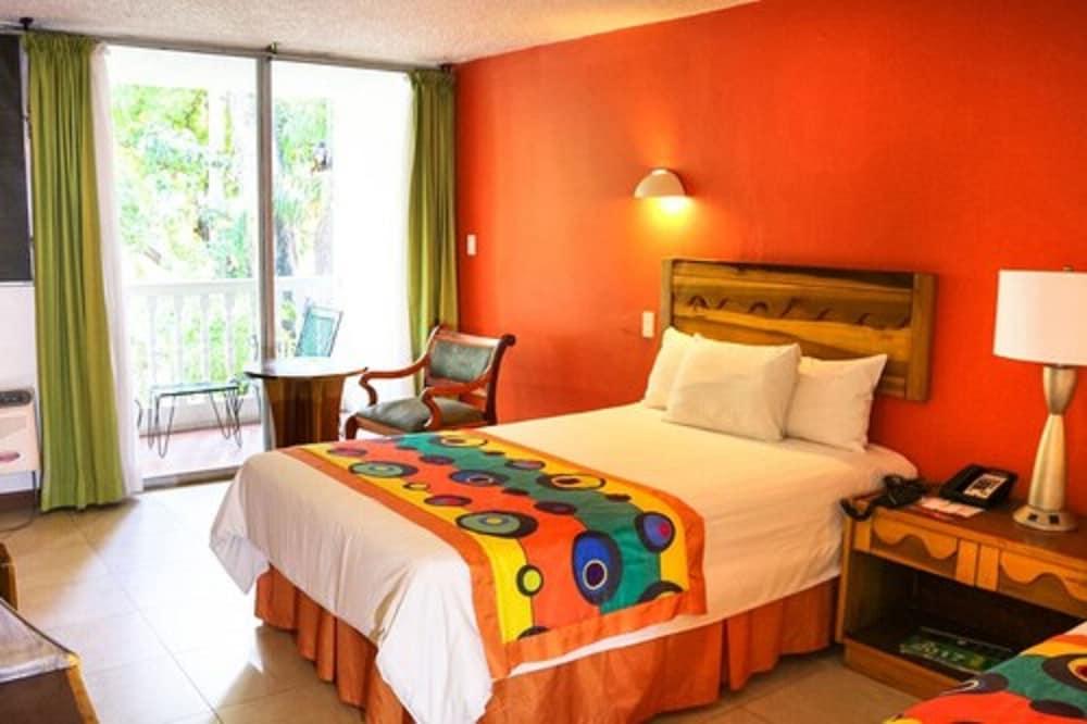 Luxury tent Le Plaza 3*