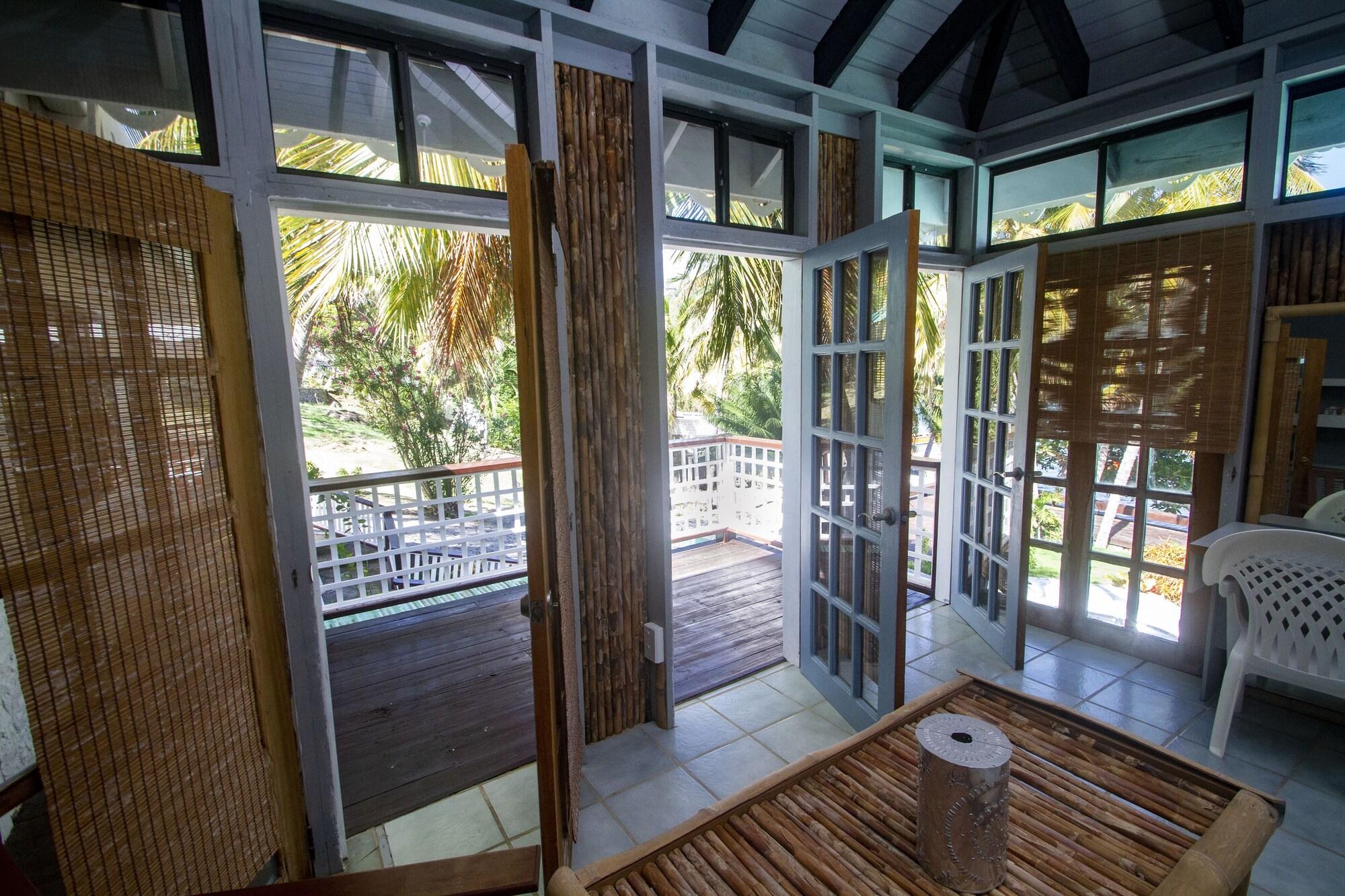Bequia Beachfront 4* Friendship