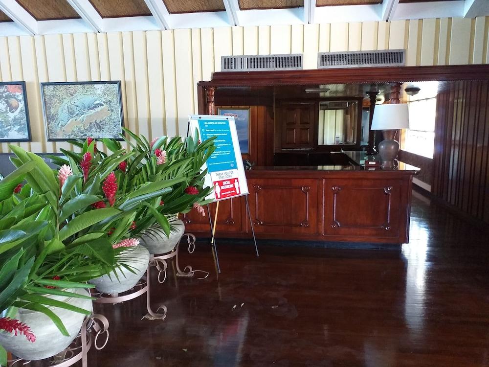 Shaw Park & 3* Ocho Rios