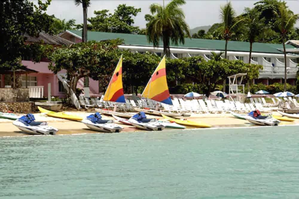 Shaw Park & Ocho Rios