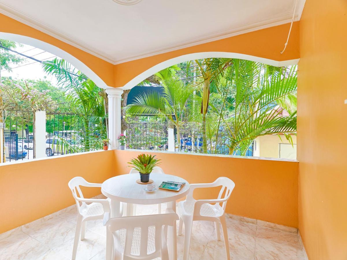 Parco Del Caribe Apartment *