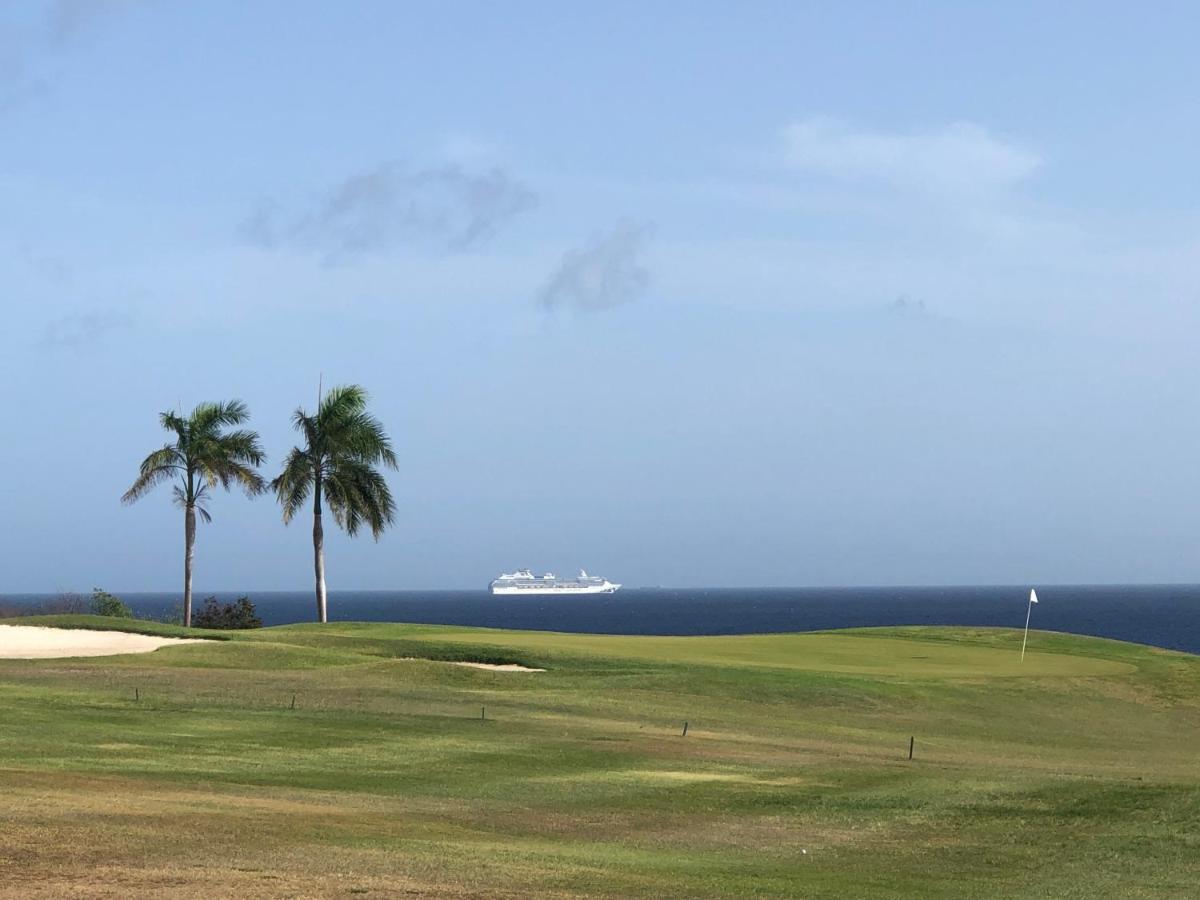 Blue Bay Penthouse Reef 5, Golf Pool Dive With Ocean View Apartment