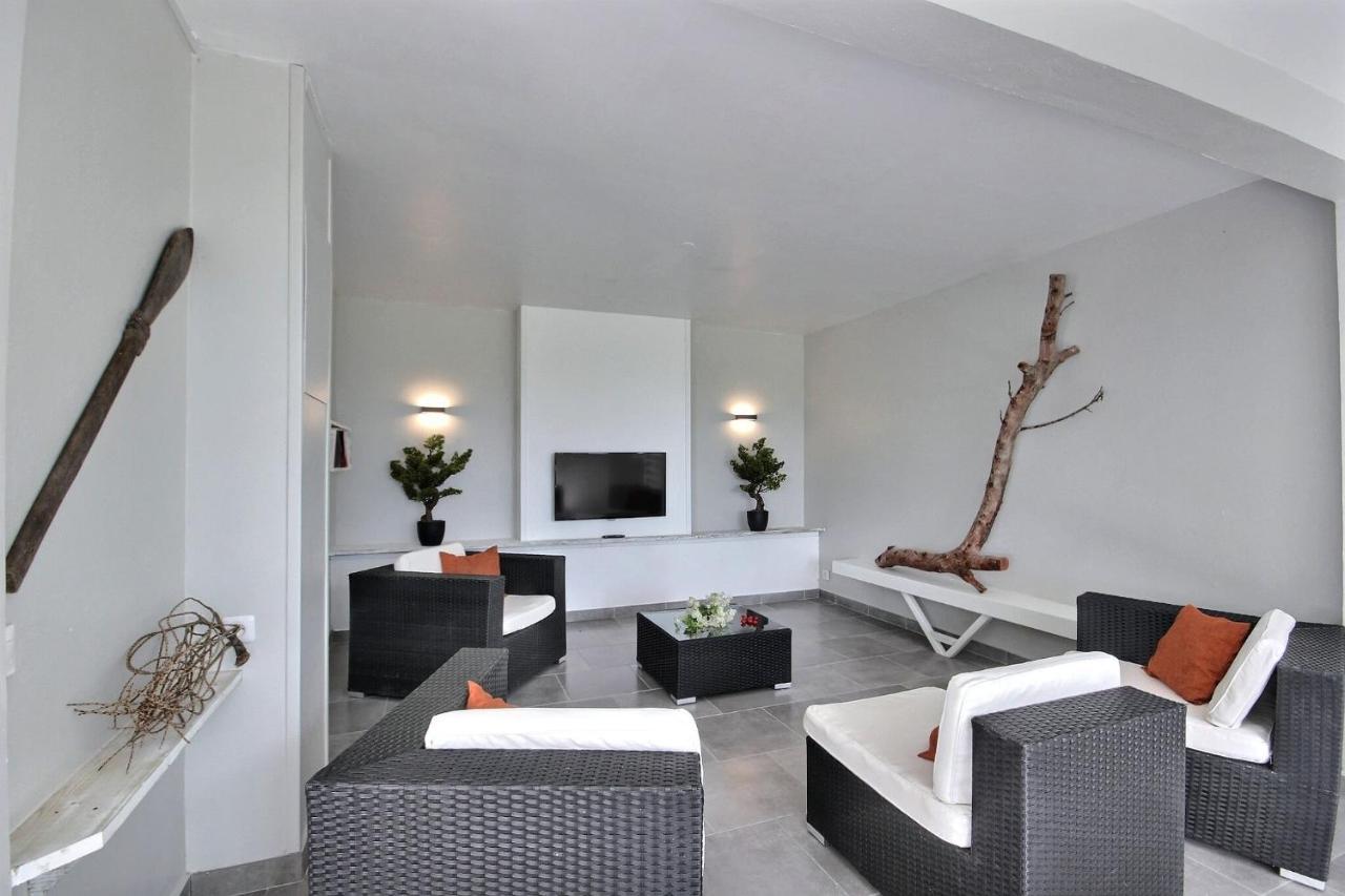 Bwa Ti Baum Villa *