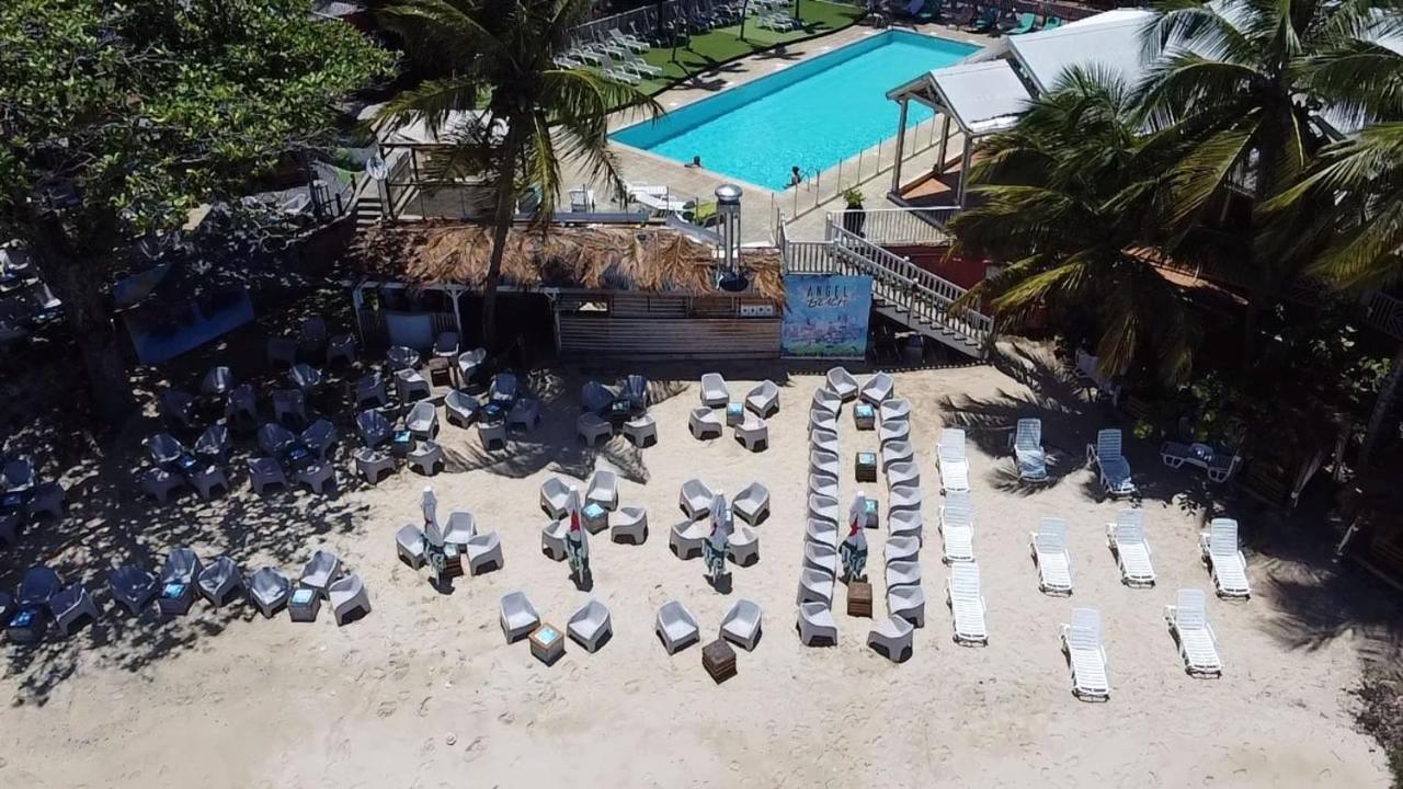 De La Vieille Tour Hotel 4*