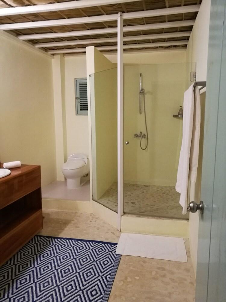 Hotel Piratas Del Caribe