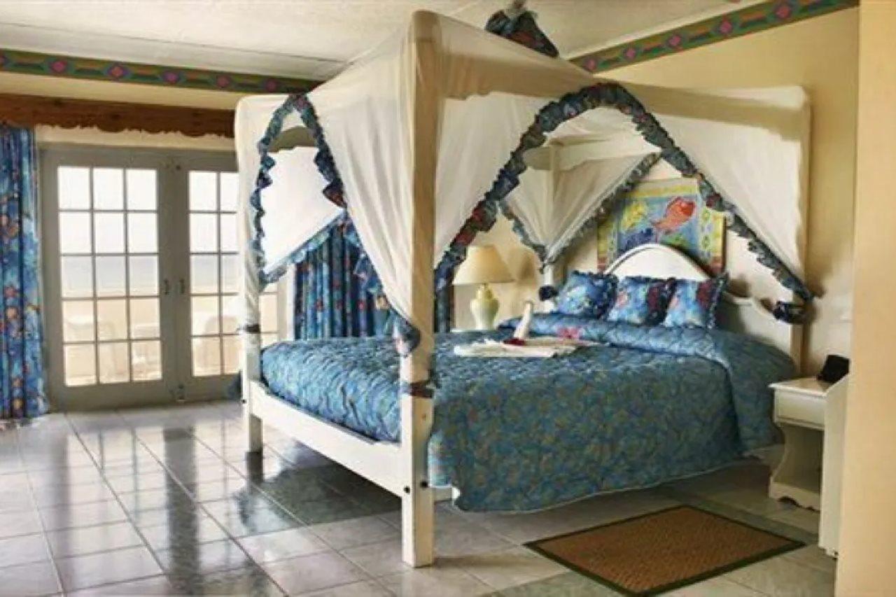 Hotel Club Ambiance (adults Only)