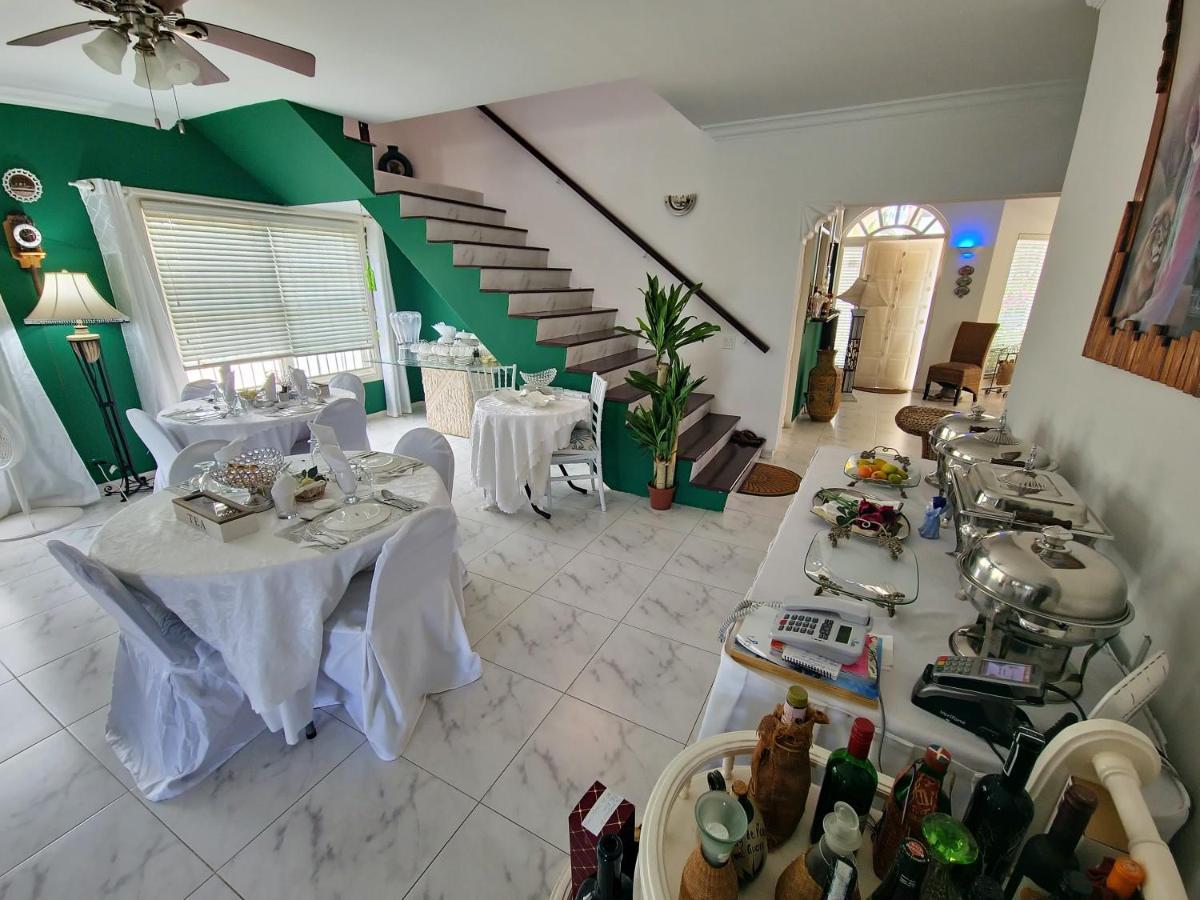 Adonai Boutique Willemstad