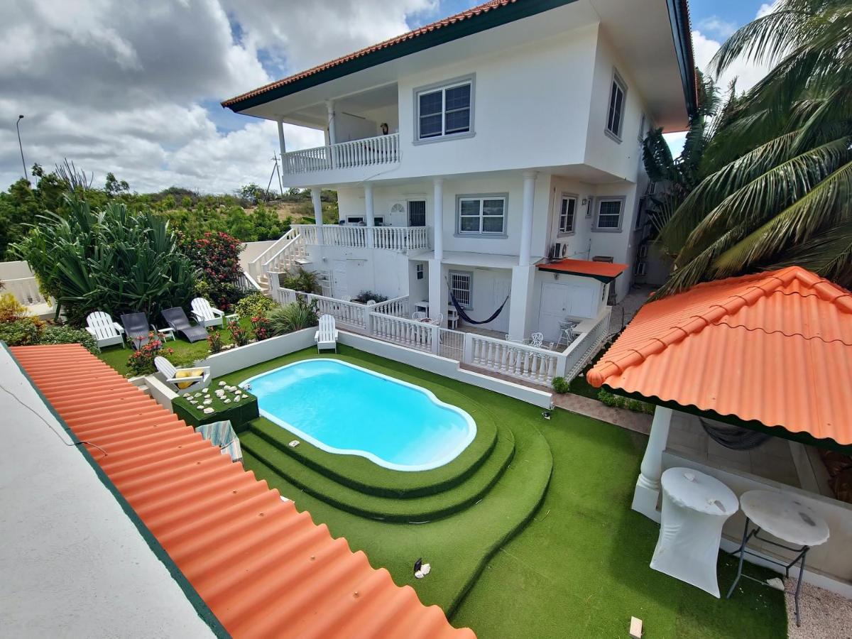 Adonai Boutique Hotel