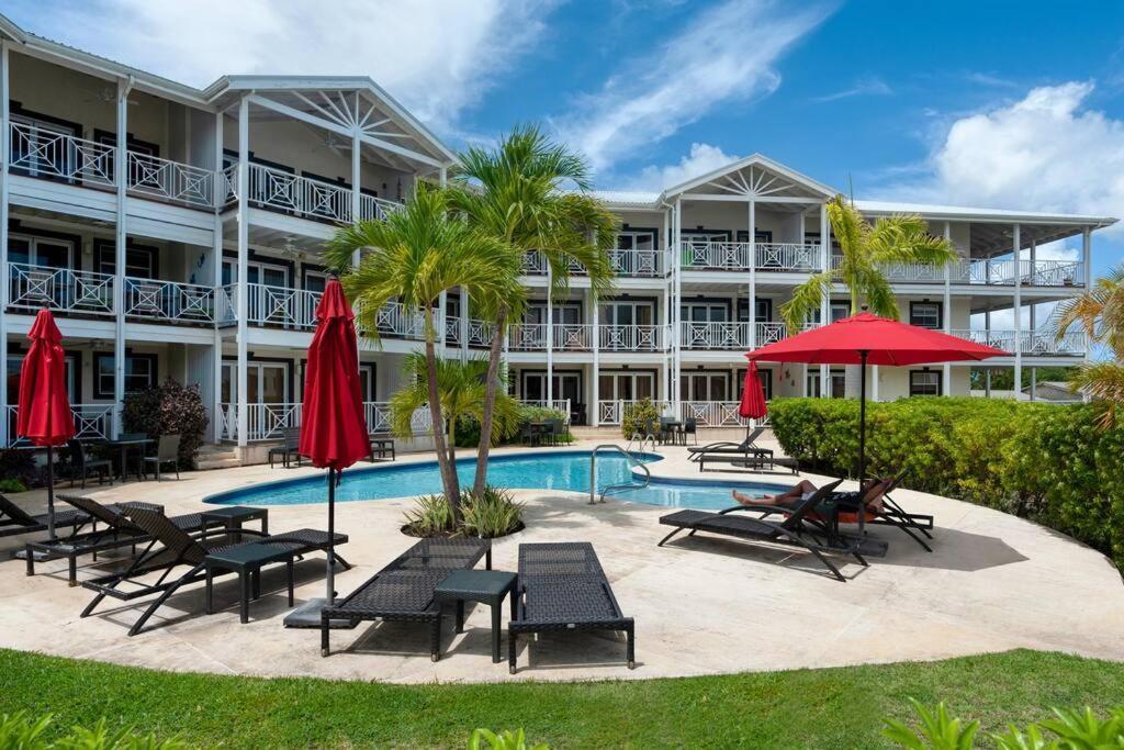 Private On The West Coast Of Barbados Apartment