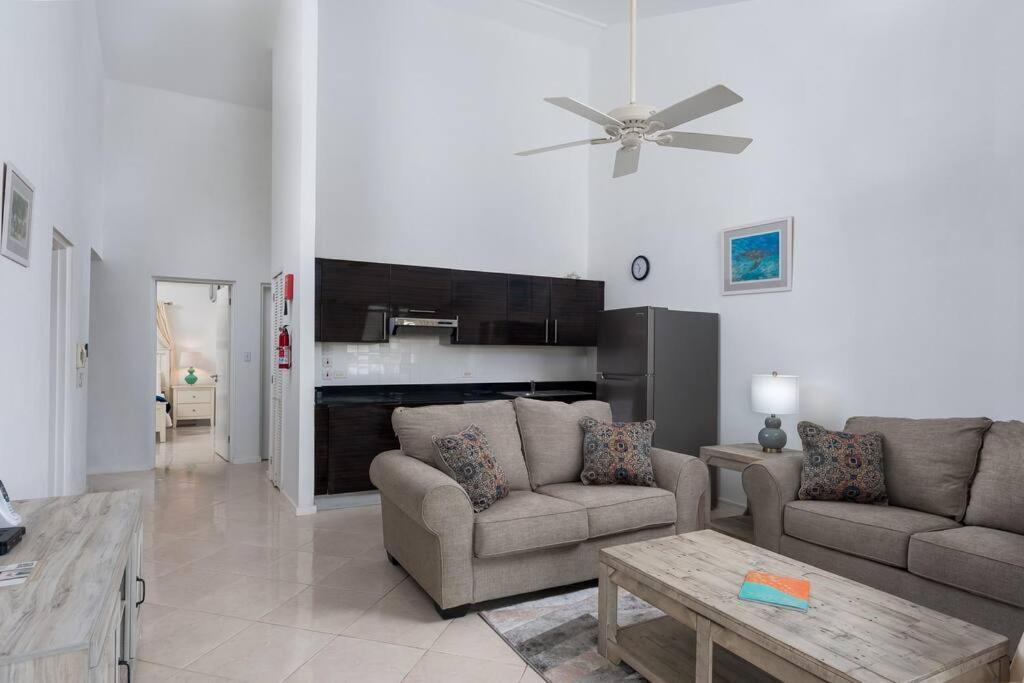 Apartment Private On The West Coast Of Barbados *