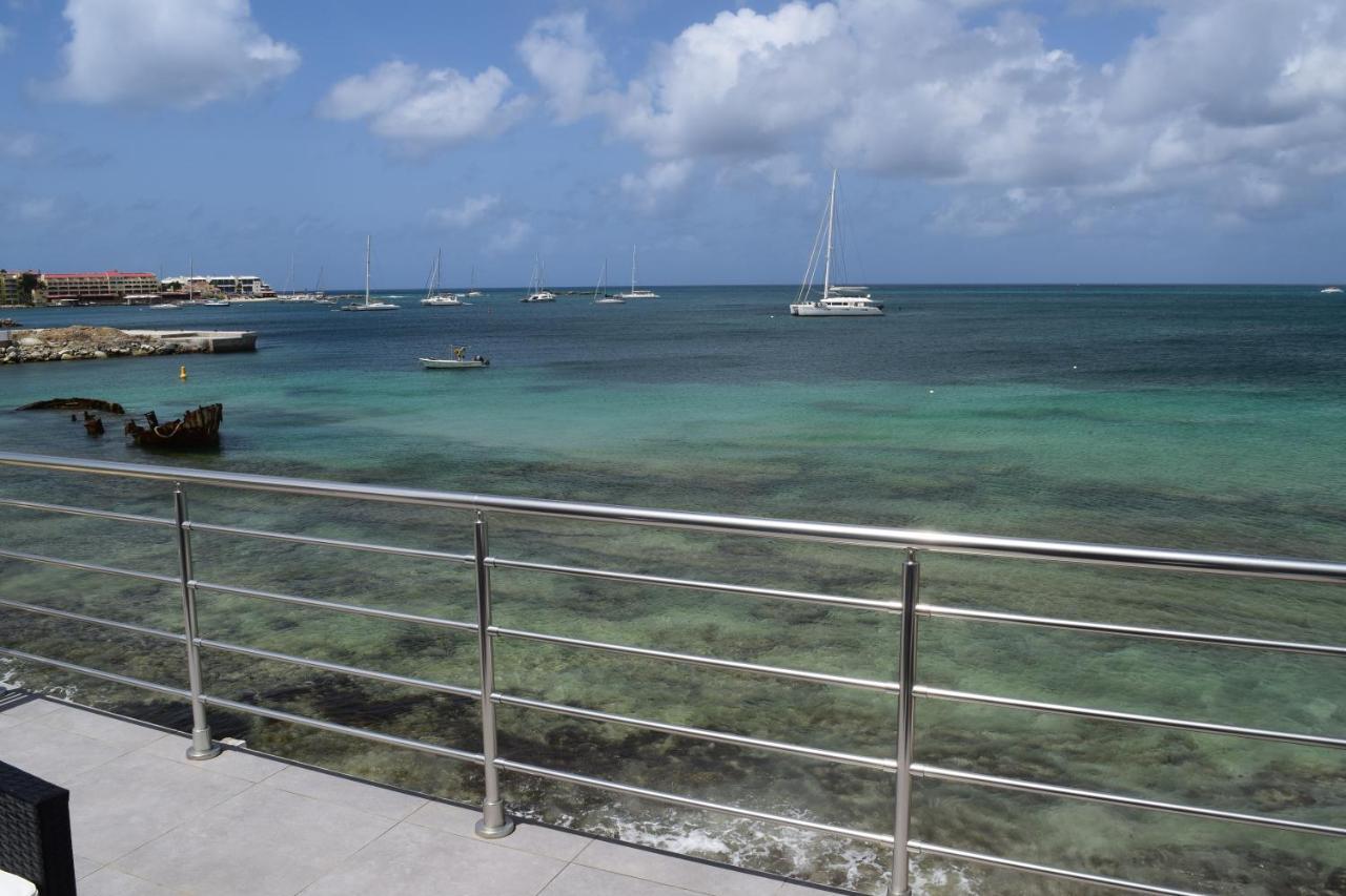 Apartment Tradewinds *