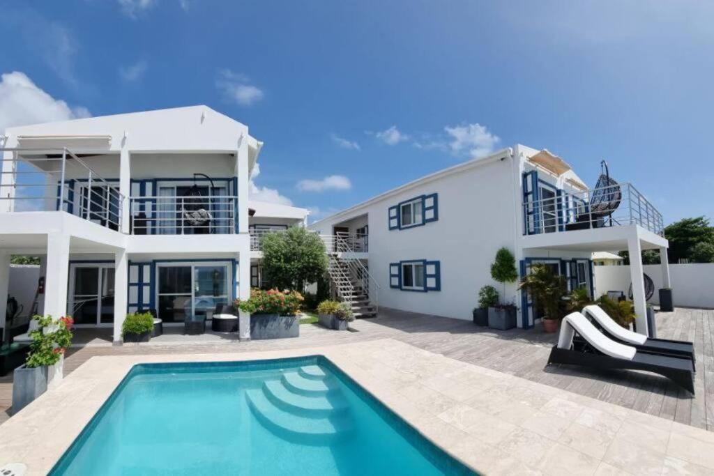 Apartment Tradewinds
