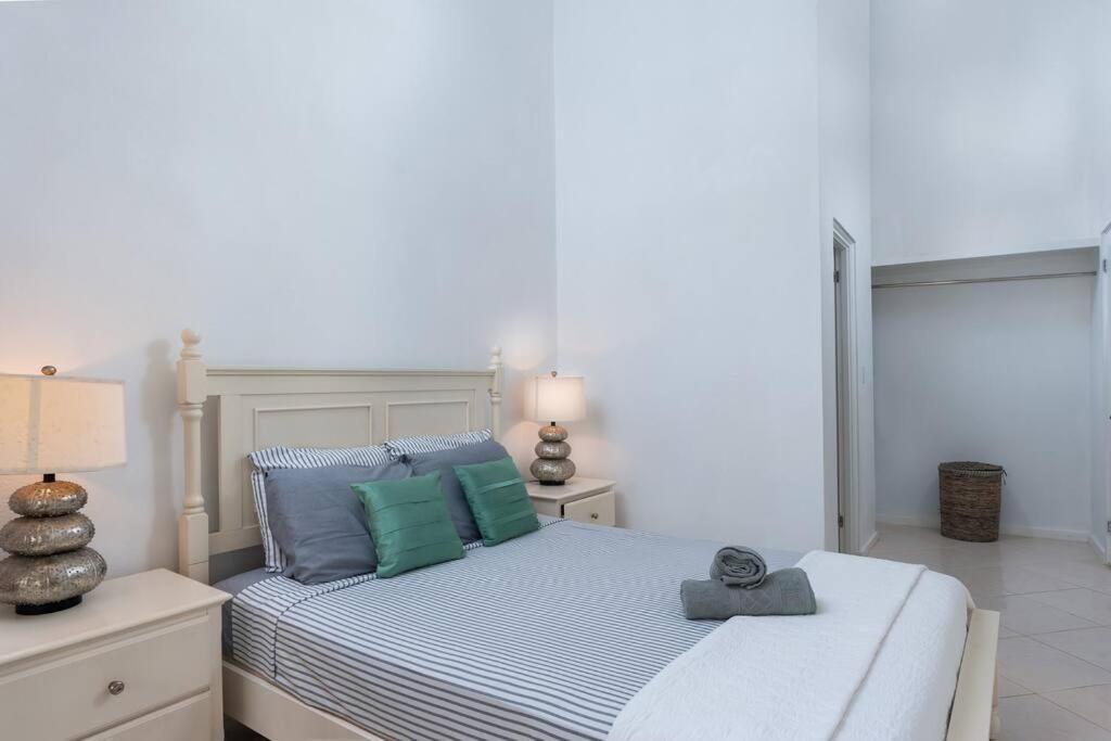 Apartment Private On The West Coast Of Barbados
